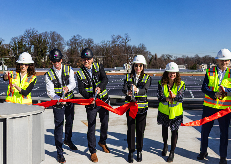 Ribbon cutting ceremony at Washington D.C.’s Largest Rooftop Community Solar Project